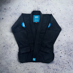 STANDARD COLLECTION V3 KIMONO - BLACK