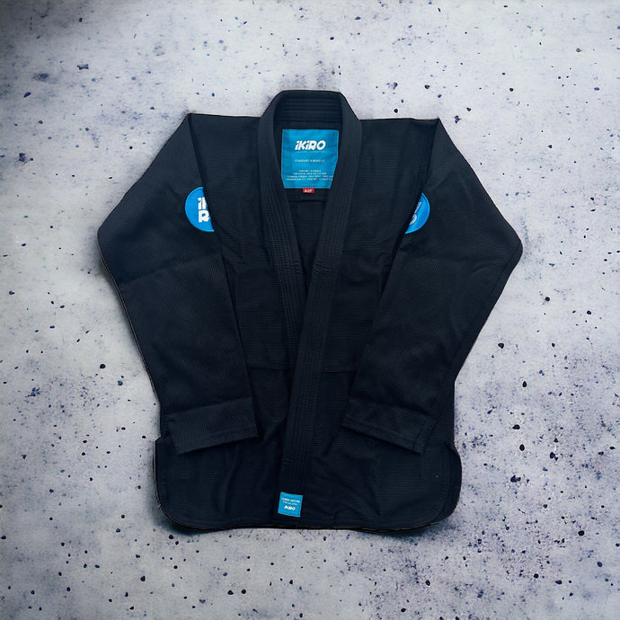 STANDARD COLLECTION V3 KIMONO - BLACK